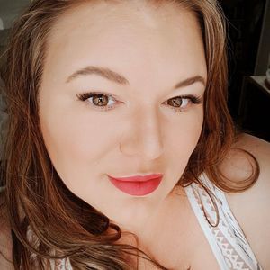 Meet your Posher, Hailey